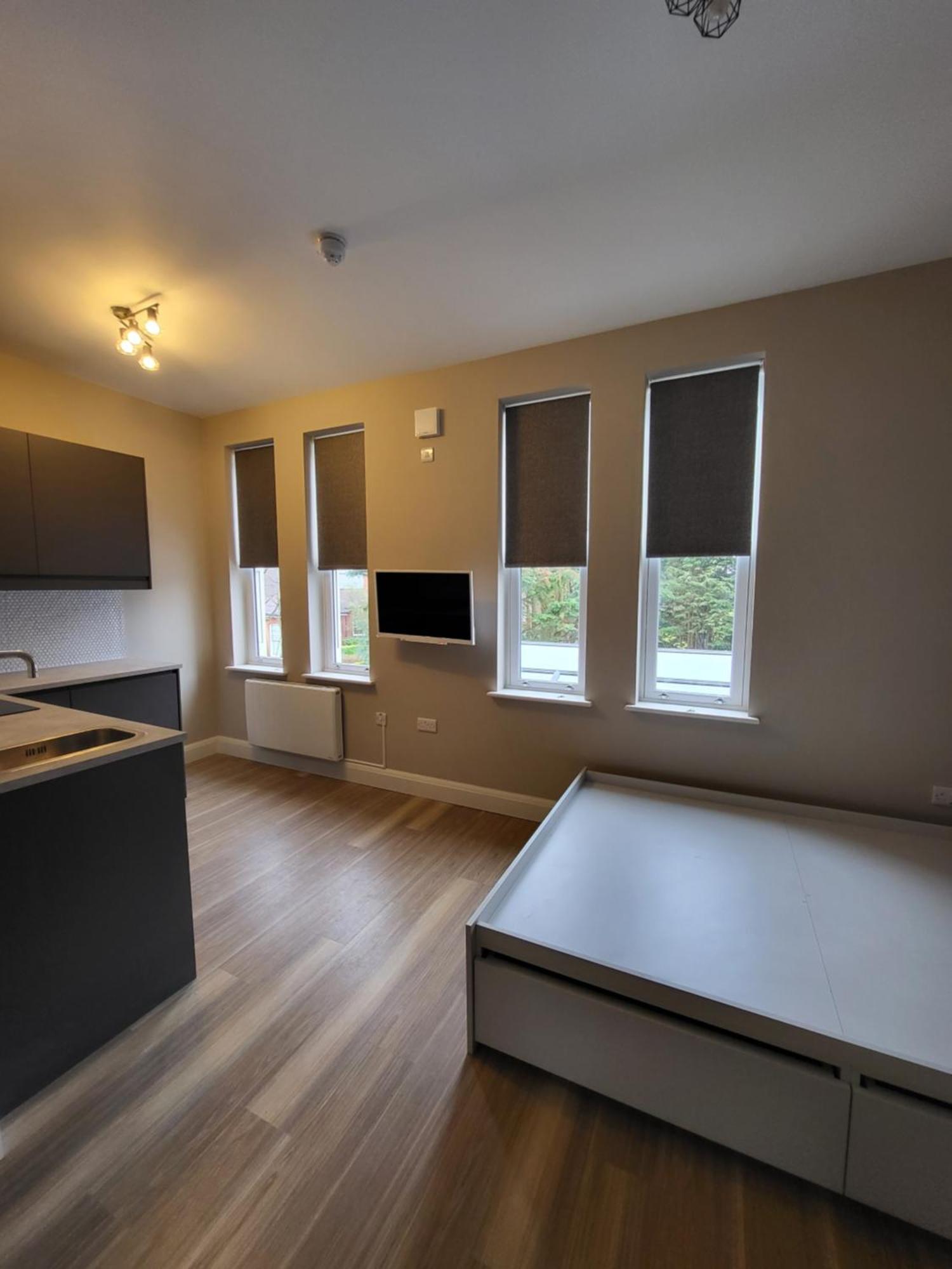 Sands House - Luxury Modern Studios With Secure Parking In Epsom, Surrey Chambre photo