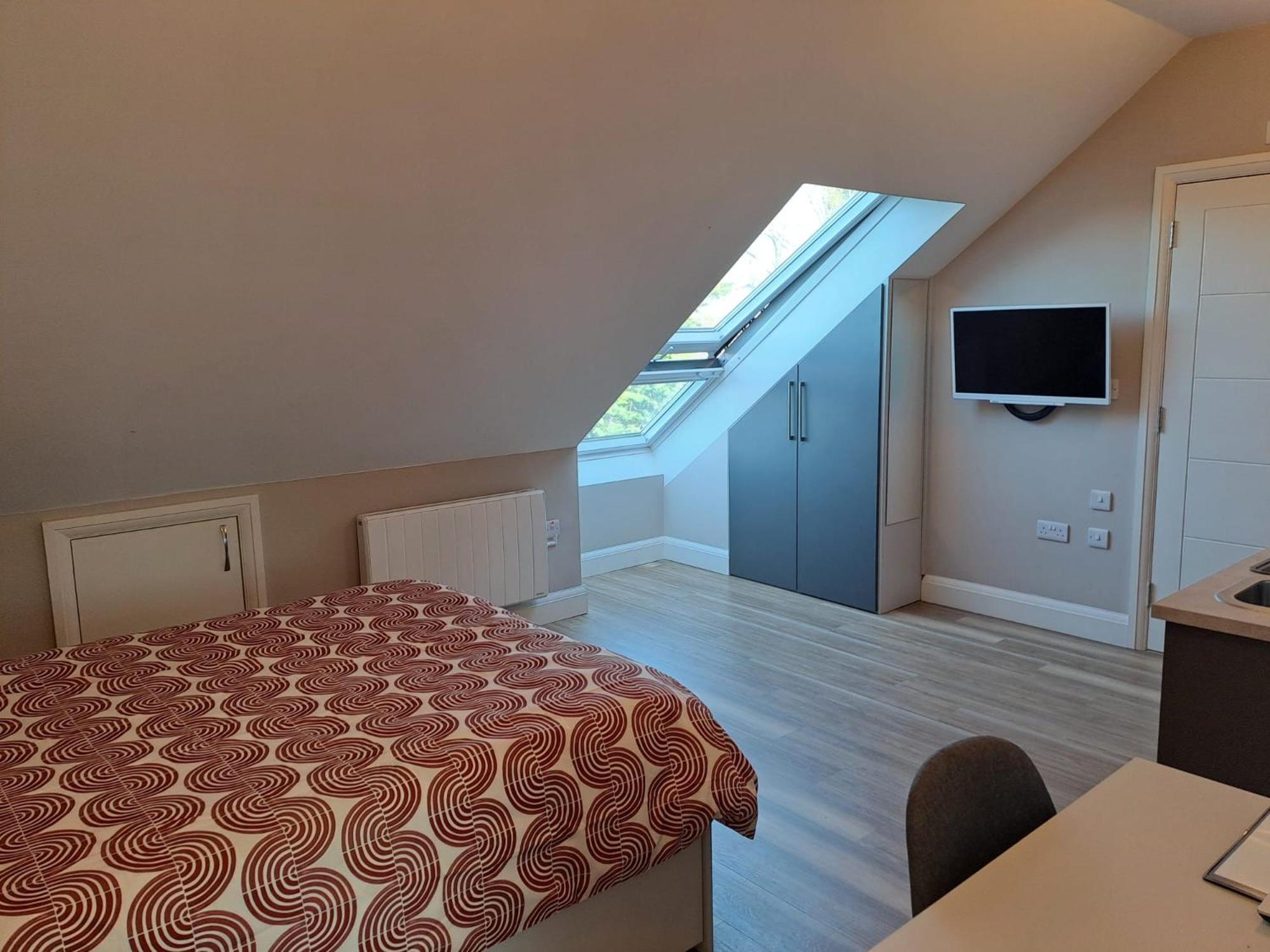 Sands House - Luxury Modern Studios With Secure Parking In Epsom, Surrey Chambre photo